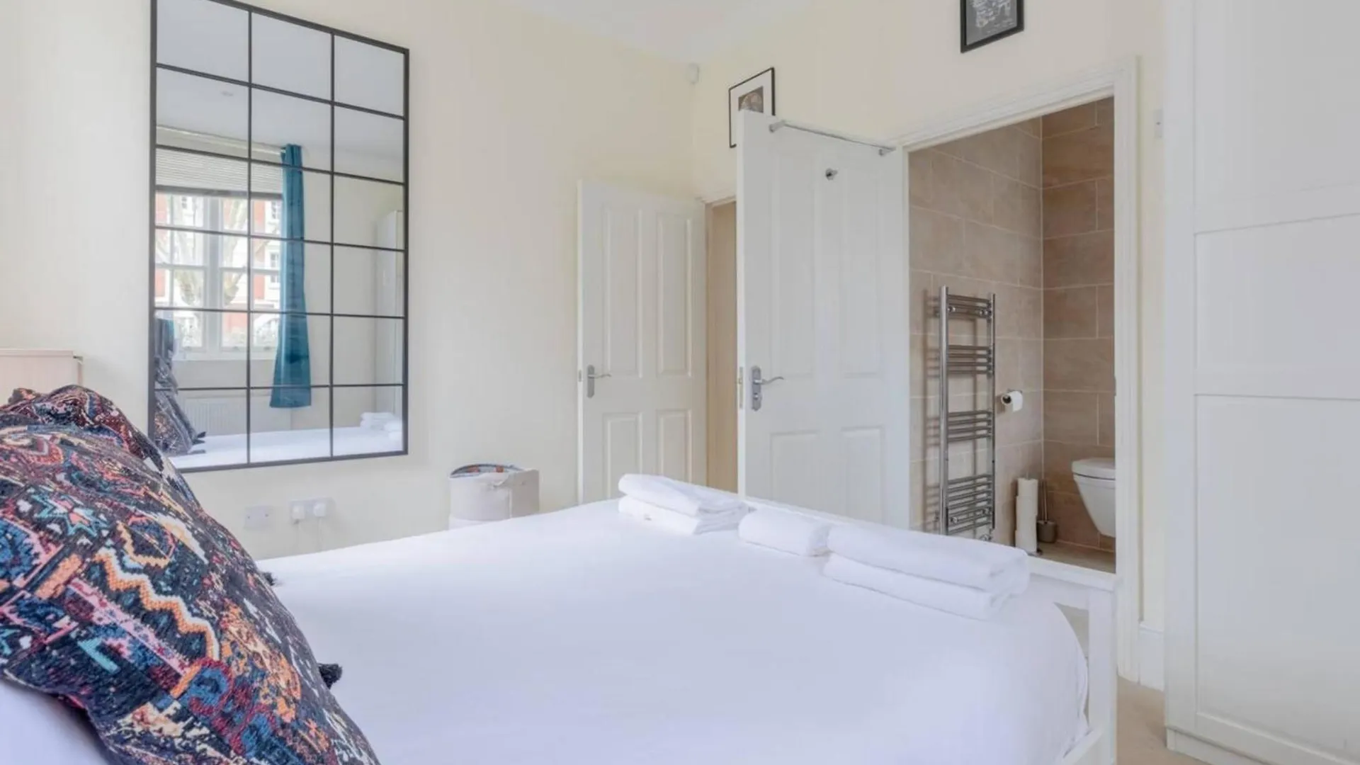 Stylish Bohemian 2Bd Flat Mile End Park! Apartment London 0*,  United Kingdom